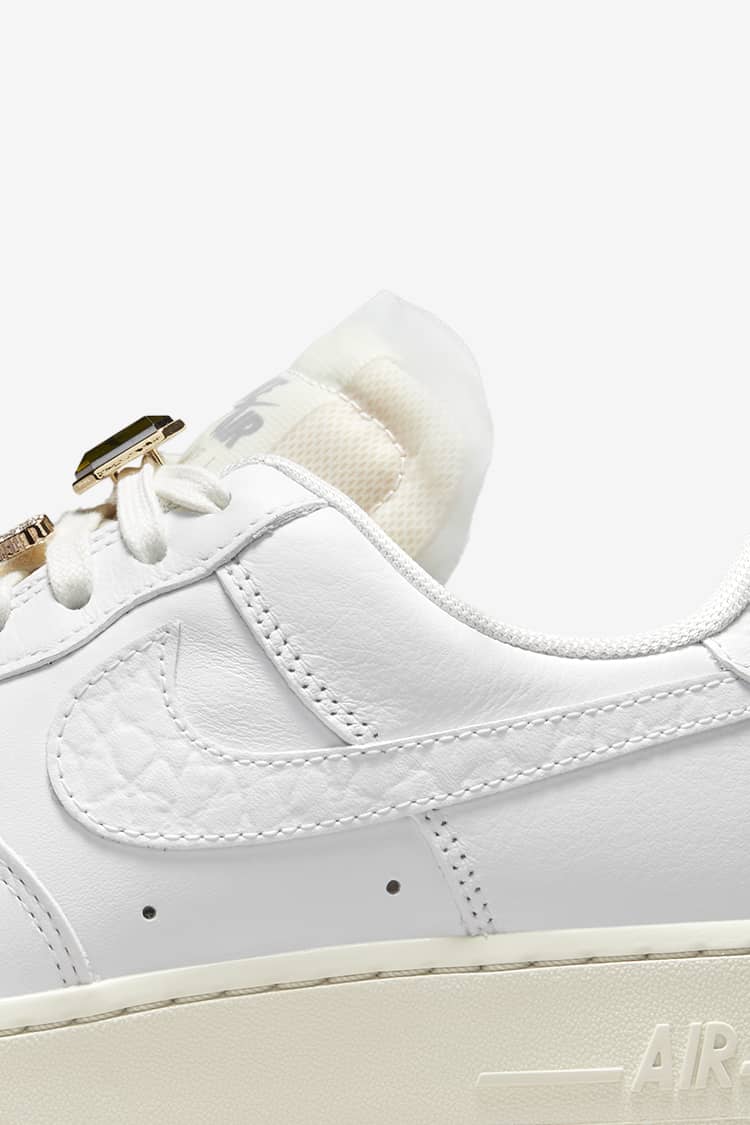 Air force 1 jewel blanche store